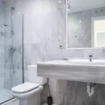 Luxury 3 Beds Inside