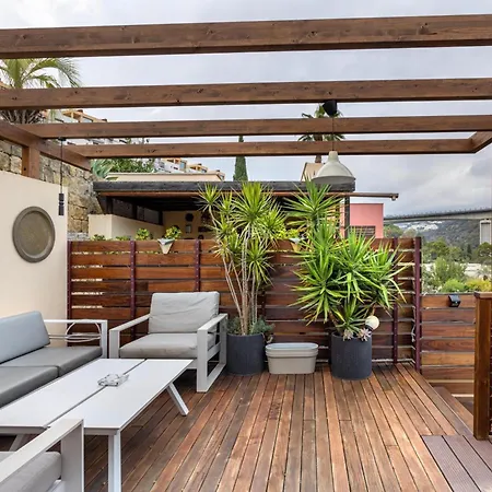 Luxury 3 Beds Inside فيلة *