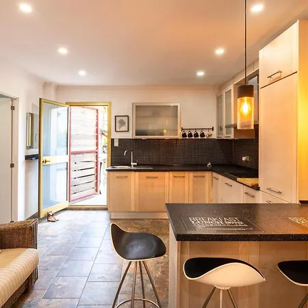 Luxury 3 Beds Inside إِستيبونا