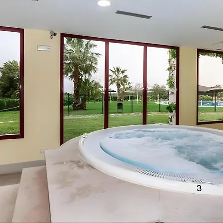 Luxury 3 Beds Inside